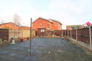 Photo 11- click for photo gallery